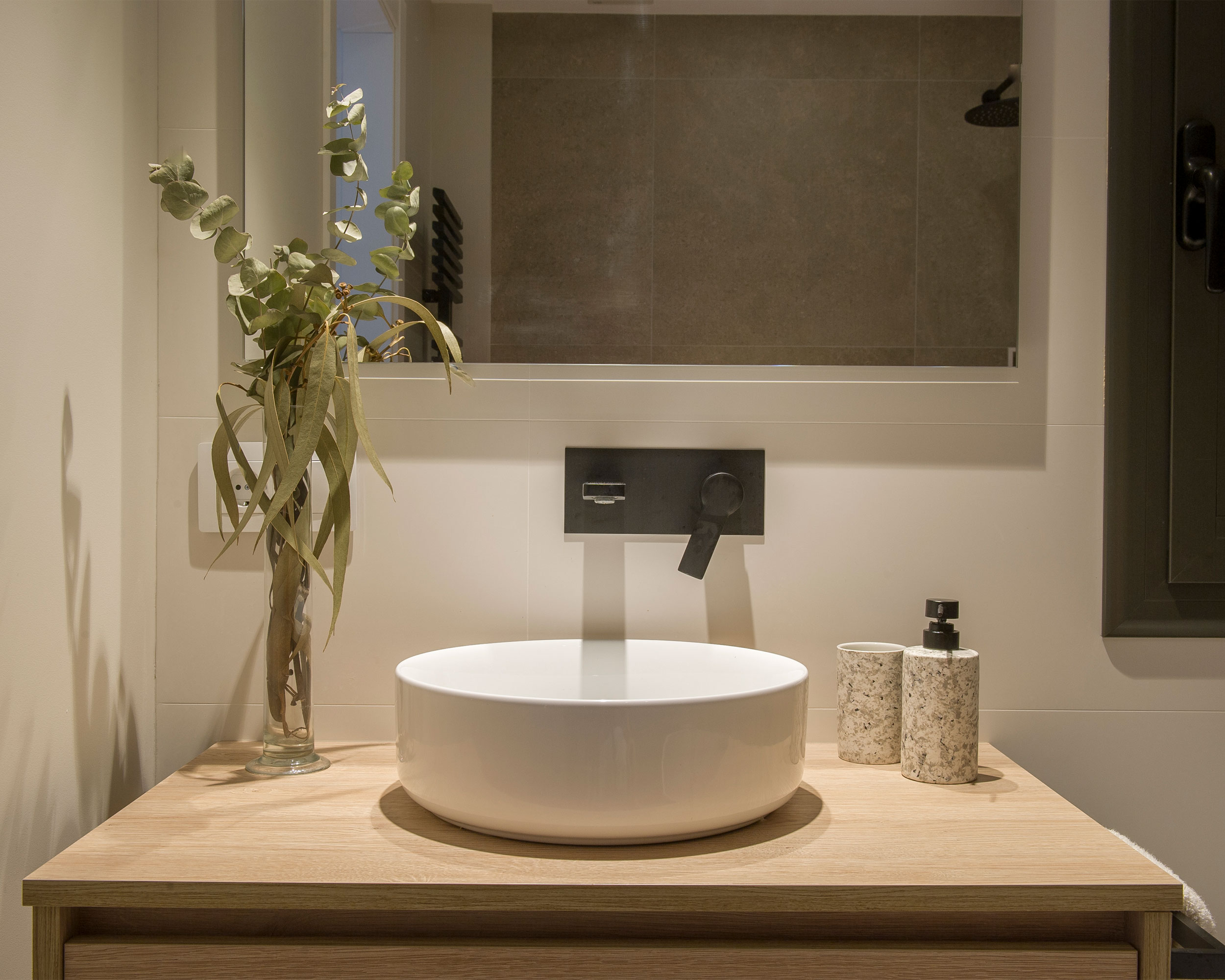 https://www.martarabassa.com/wp-content/uploads/2023/09/elegant-07.jpg
